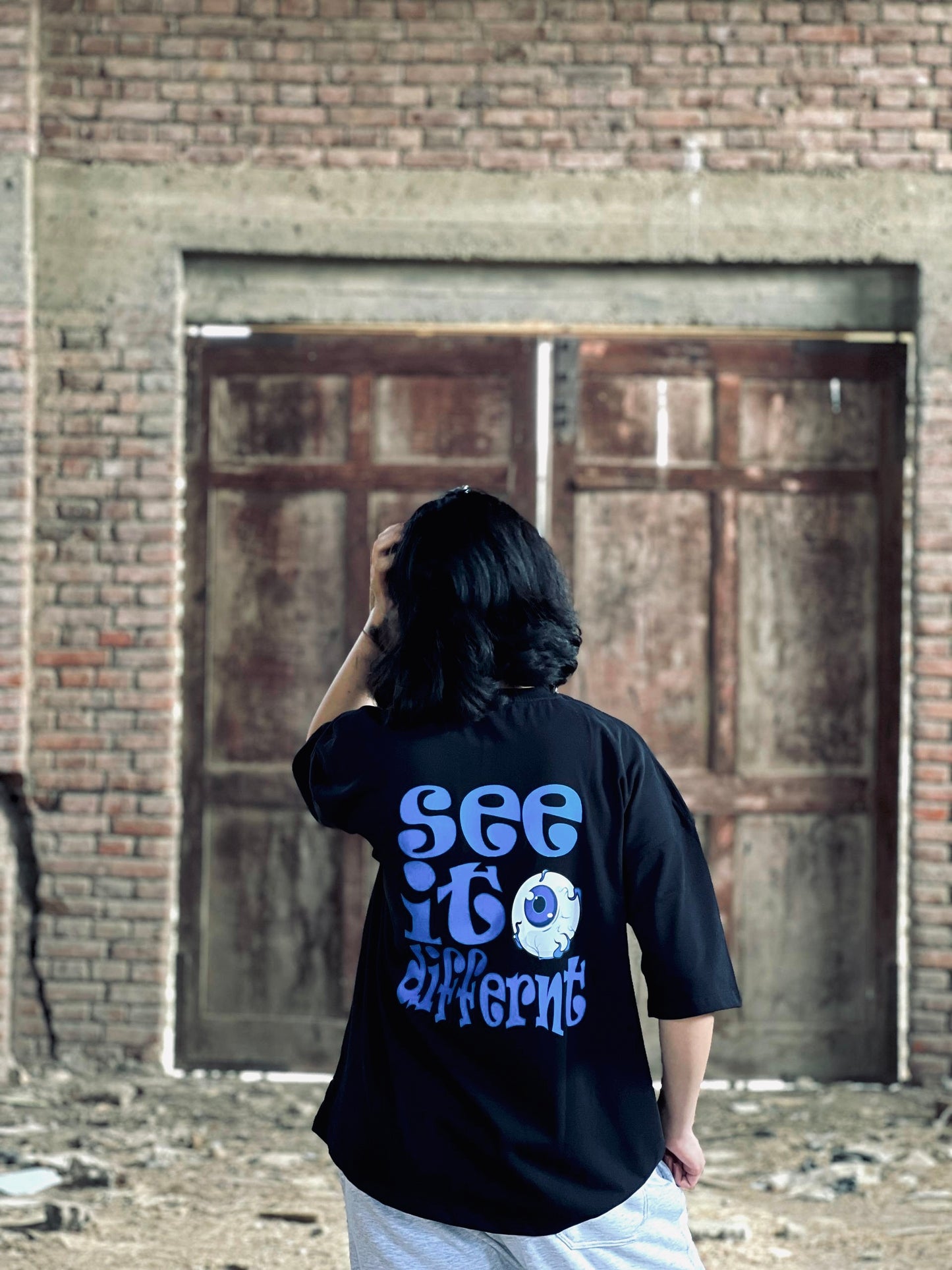 see it Tee