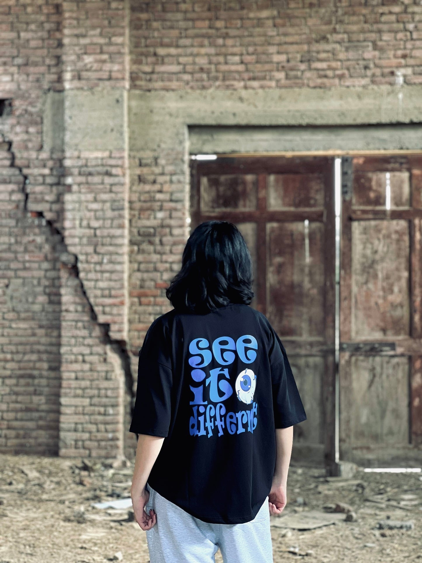 see it Tee